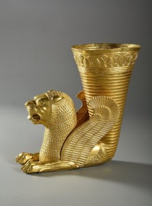 Gouden drinkbeker, 500 – 450 v. Chr., Hamedan (Foto: National Museum of Iran)